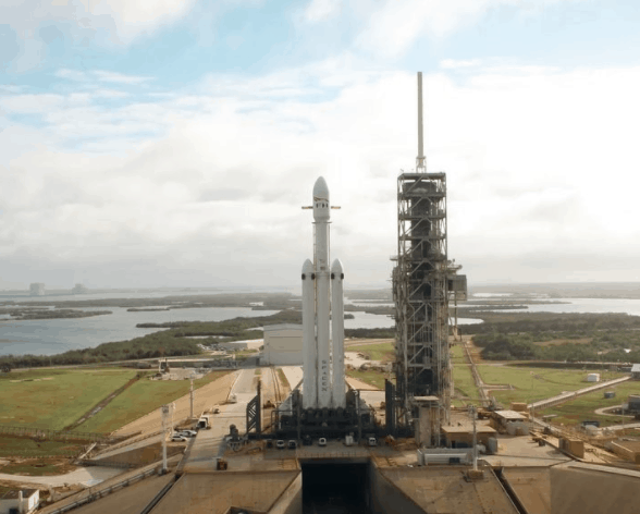 Falcon Heavy SpaceX