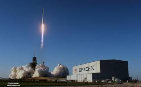 SpaceX: Watch the NASA Launch at 6 PM EDT post thumbnail image