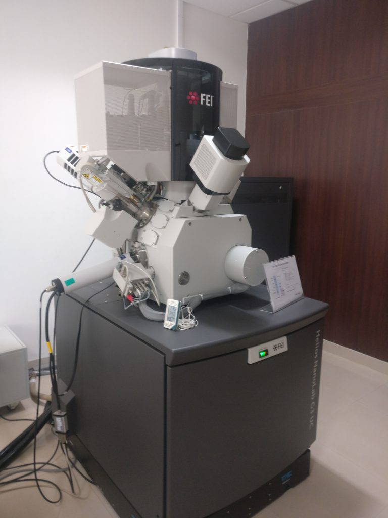 Electron microscope for cross section analysis of PCB