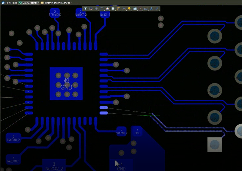 Net selection and routing using Altium