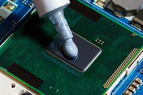 thermal-interface-paste-applied-on-a-chip.jpg