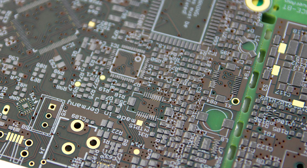 solder-paste-applied-on-a-pcb.jpg